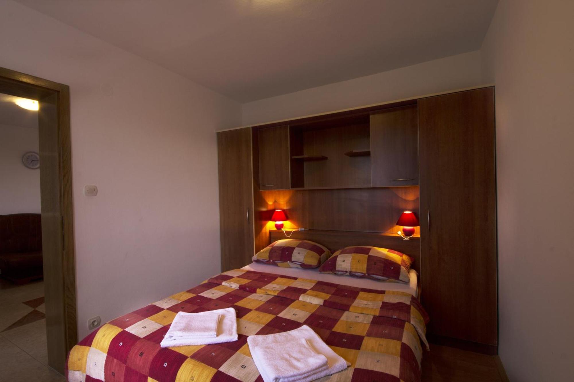 Apartmani Vila Caska Habitación foto