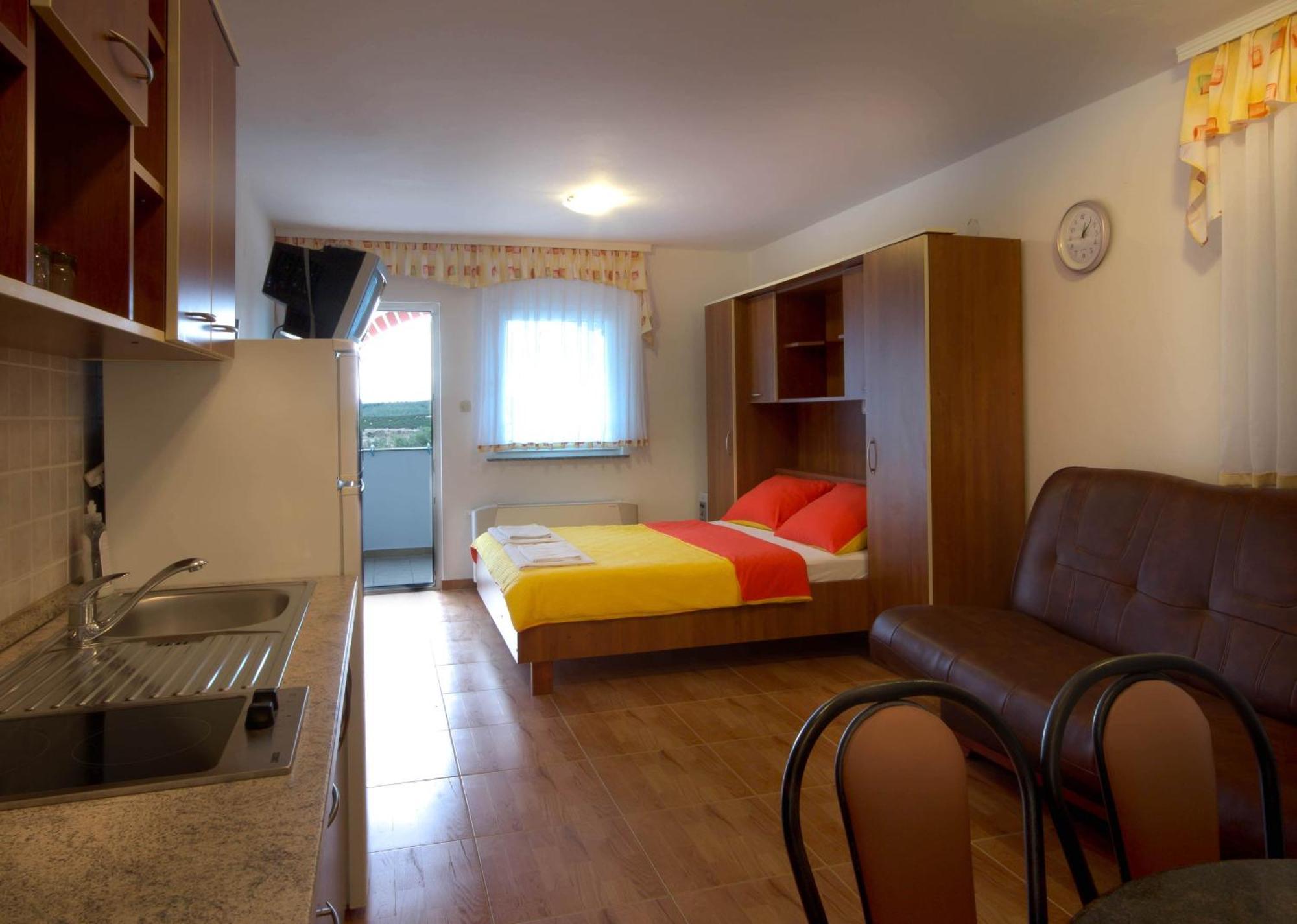 Apartmani Vila Caska Habitación foto