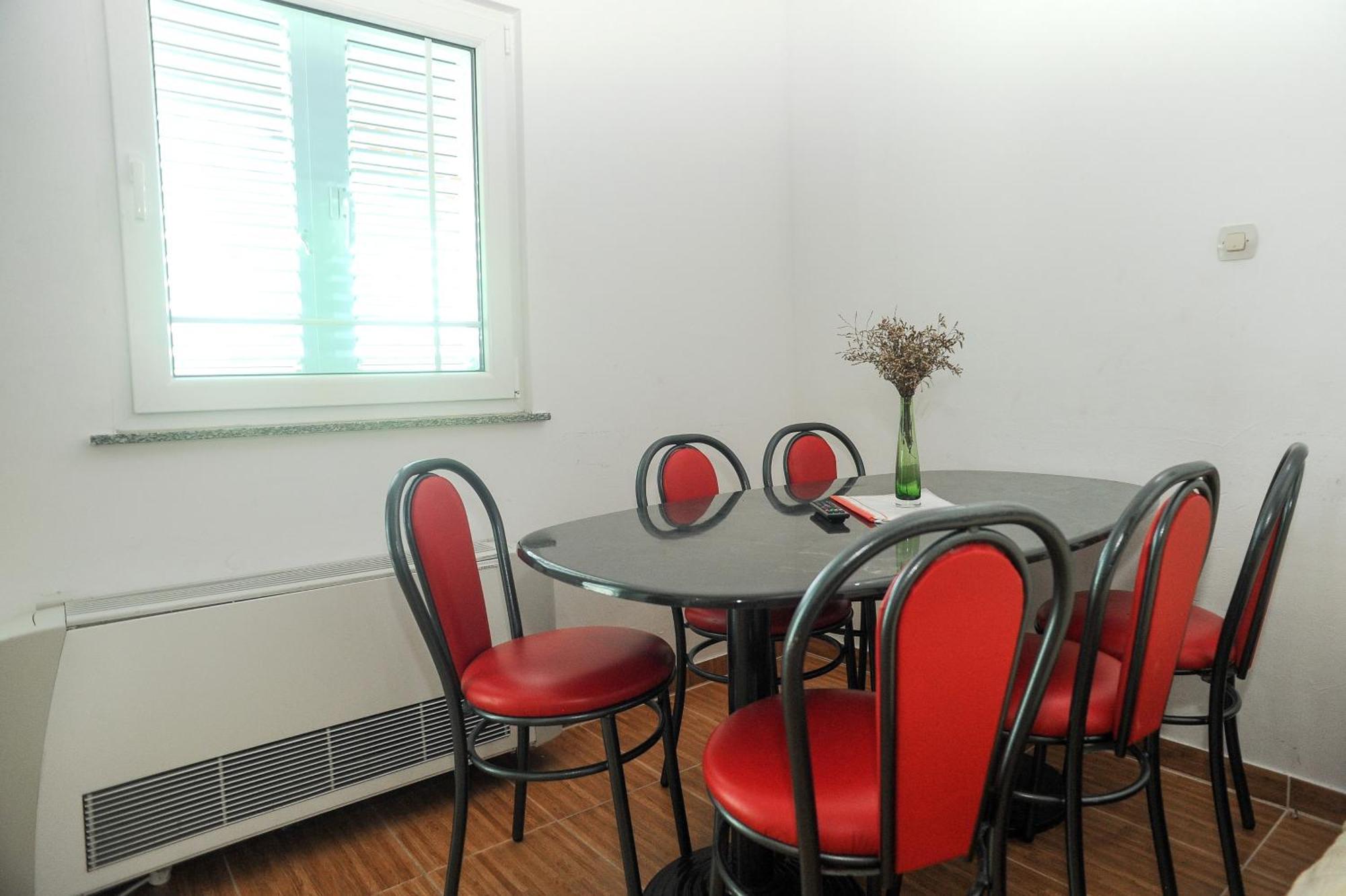 Apartmani Vila Caska Habitación foto